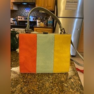 Street Level Hand Bag